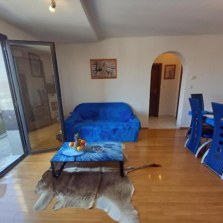 Iva Apartman Pula Zewnętrze zdjęcie