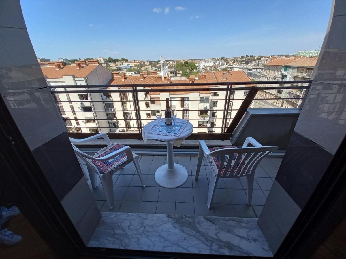 Iva Apartman Pula Zewnętrze zdjęcie