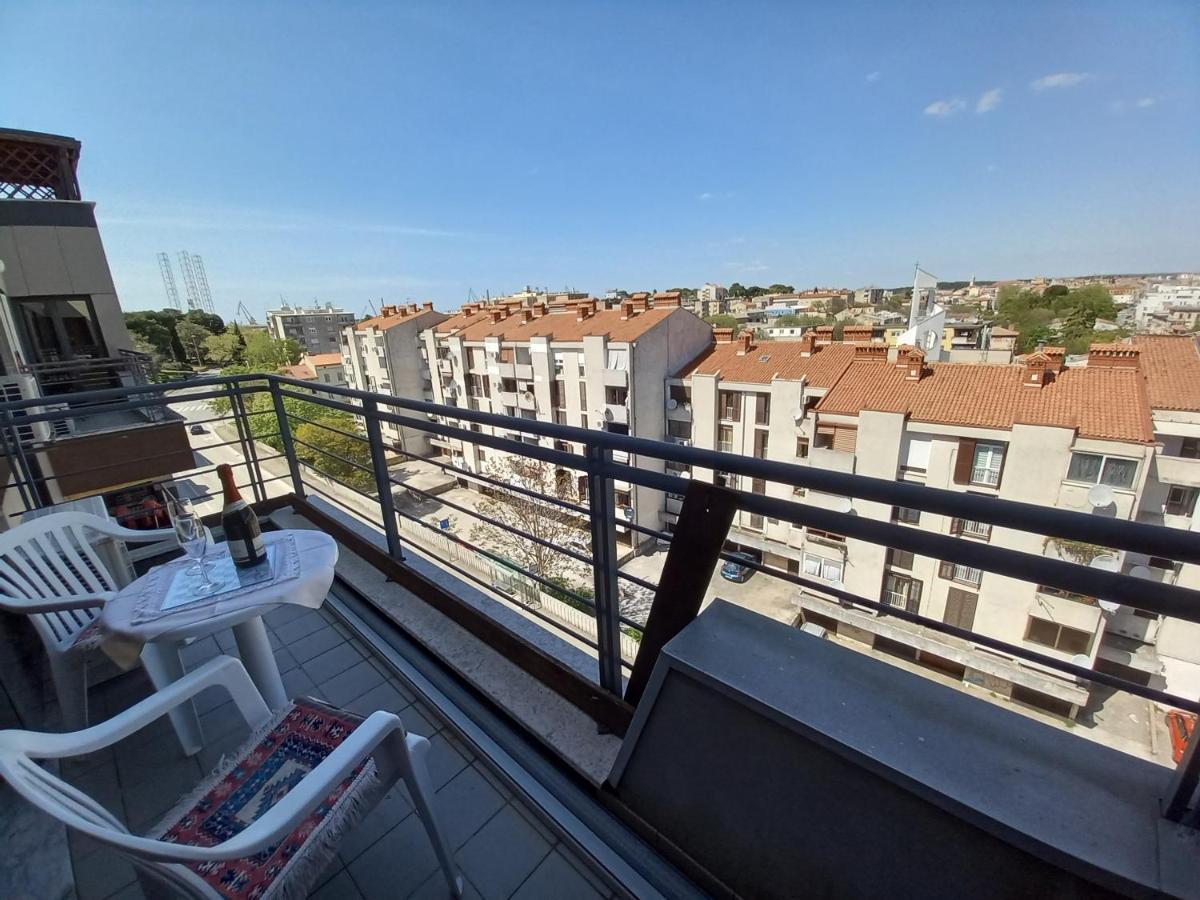 Iva Apartman Pula Zewnętrze zdjęcie