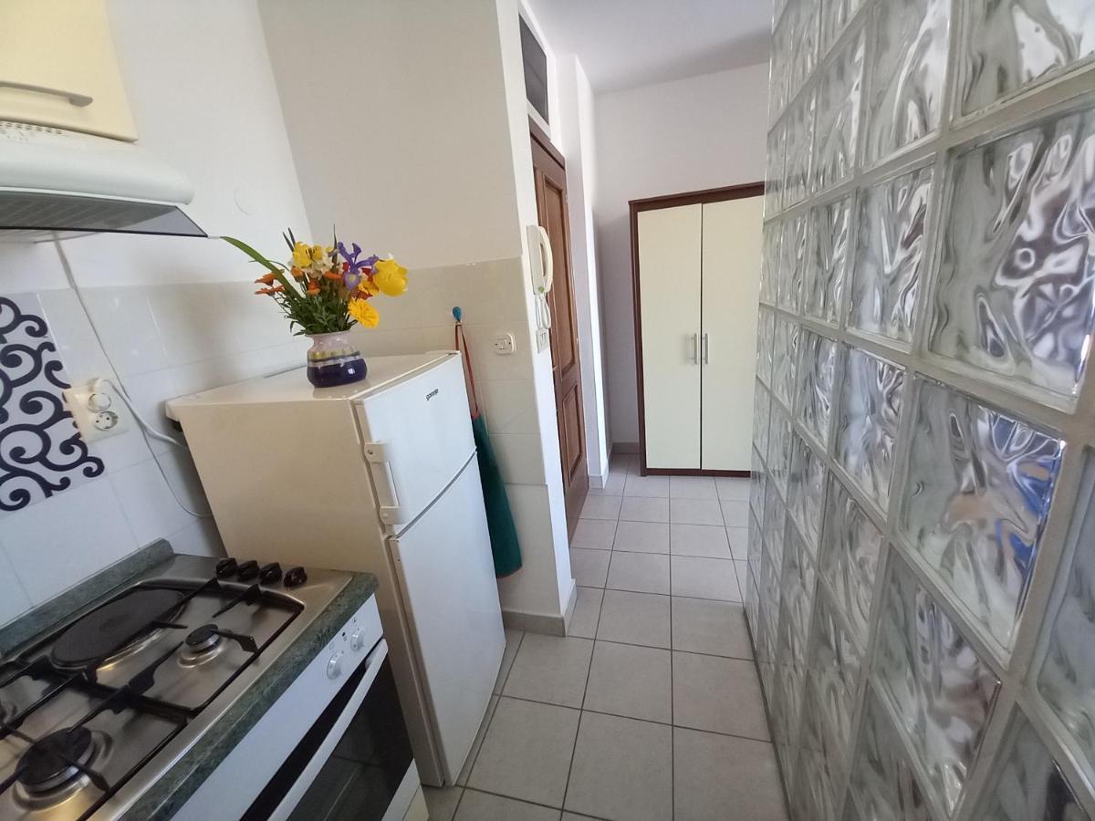Iva Apartman Pula Zewnętrze zdjęcie