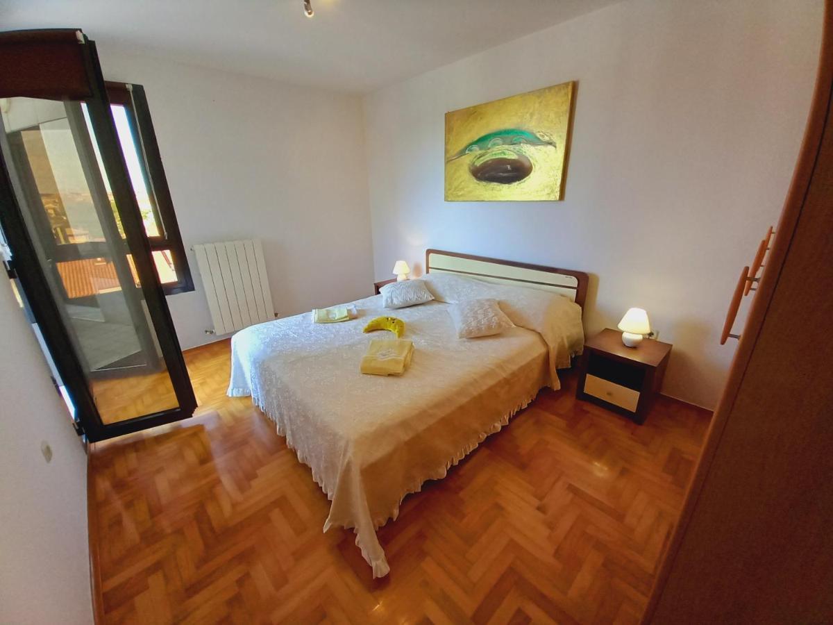 Iva Apartman Pula Zewnętrze zdjęcie