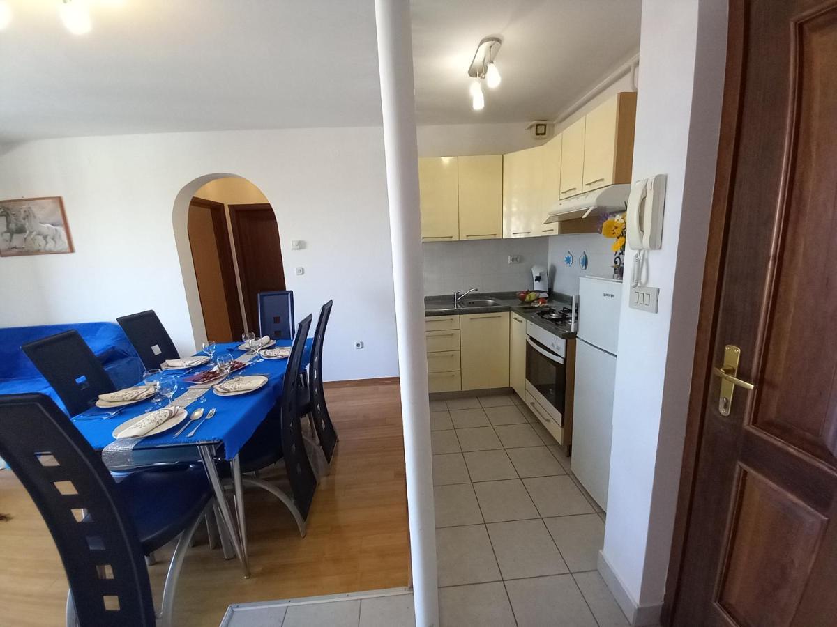 Iva Apartman Pula Zewnętrze zdjęcie