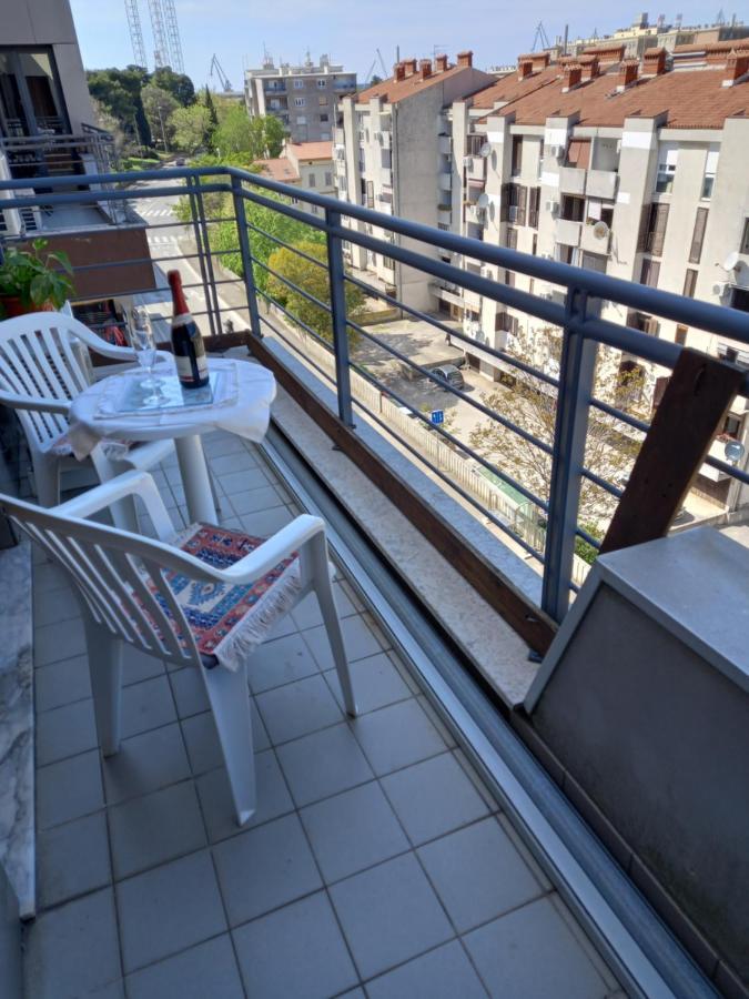 Iva Apartman Pula Zewnętrze zdjęcie